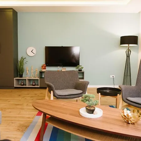 Lägenhet Donner Centar Ii