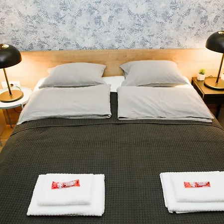 Lägenhet Donner Centar Ii *